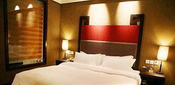 Zhengzhou Grenada Hotel Экстерьер фото